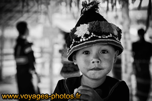 Portrait jeune garon Thalandais